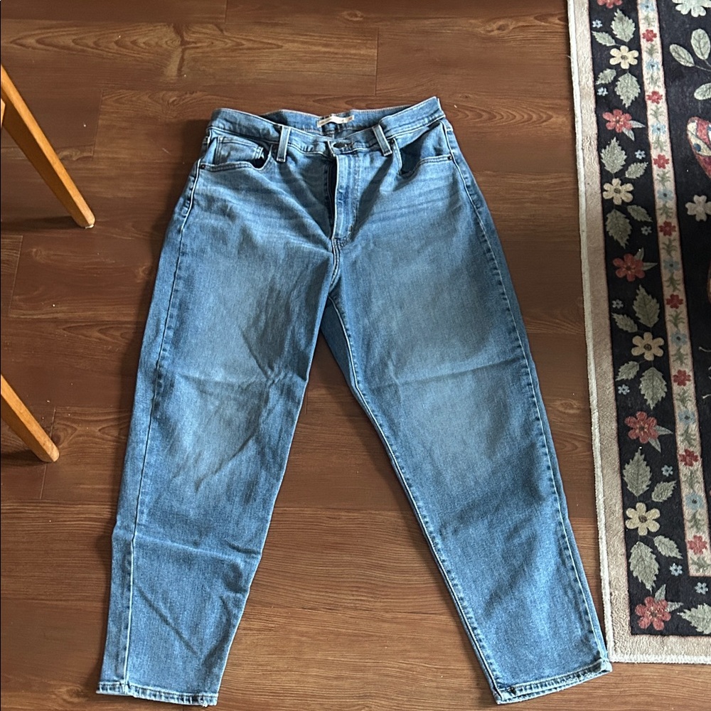 Levi's Women's High Rise Blue Jeans